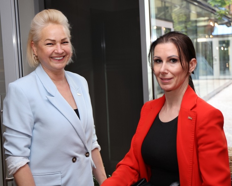 Ienākošā tūrisma firma «Balticvision Riga» ar svinīgu pasākumu atzīmē 15 gadu jubileju «Radisson Blu Elizabete Hotel» 394185