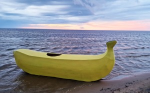 Pie Latvijas Nacionālās operas līdz 30.06. tūristus piesaista vides instalācija «Zem dzeltenās mizas». Foto: Mārtiņš Strubergs 12