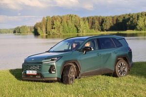 Sadarbībā ar «SIXT Latvia» un «Toyota RAV4» (no 30 eiro dienā) ceļojam Latvijas vasarā 1
