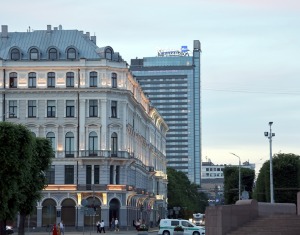 Sadarbībā ar «SIXT Latvia» un «Volvo XC90» (no 55 eiro dienā) apceļojam Latvijas galvaspilsētu 9