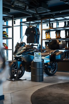 BMW triumfē konkursā «Latvijas Gada motocikls 2026» – BMW R 1300 R iegūst galveno balvu 5