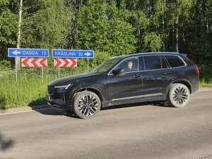 Sadarbībā ar «SIXT Latvia» un «Volvo XC90» (no 55 eiro dienā) apceļojam Latgali 15