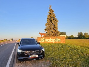 Sadarbībā ar «SIXT Latvia» un «Volvo XC90» (no 55 eiro dienā) apceļojam Latgali 28