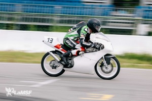 Somu motosportisti labo Biķernieku trases rekordu 2