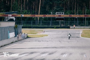 Somu motosportisti labo Biķernieku trases rekordu 9