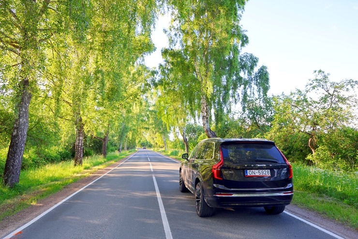 Sadarbībā ar «SIXT Latvia» un «Volvo XC90» (no 55 eiro dienā) apceļojam Latviju 394992
