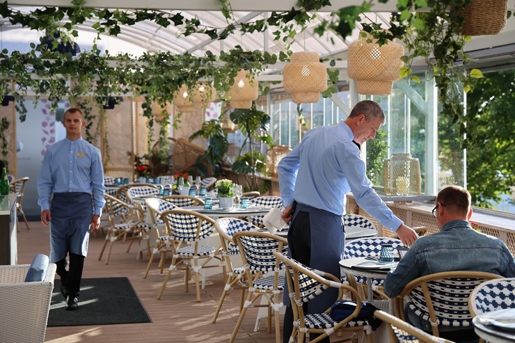 Jūrmalas viesnīca «Baltic Beach Hotel» atklāj jaunas virtuves restorānu «AMBER VIEW» - Vidusjūras virtuve ar turku dvēseli 395219