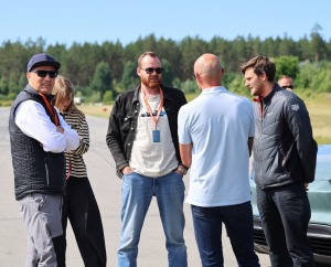«Cayenne Road Show 2026» ietvaros dažādās trasēs iepazīstam jauno «Porsche Cayenne Electric» un «Porsche 911» modeļus 46