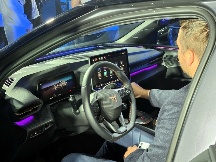 Pārdaugavas auto centrs «Autobrava Motors» ielūdz uz CUPRA RAVAL pirmizrādi Latvijā 395427