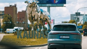 «Chery Tiggo 9» iztur Baltijas ceļu eksāmenu 12