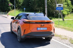 Sadarbībā ar «SIXT Latvia» un «Lexus RZ 500e» (no 850 eiro mēnesī) apceļojam Krāslavas novadā 6