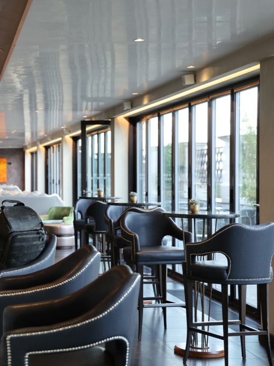 Izbaudām Vecrīgas viesnīcas «Grand Hotel Kempinski Riga» Michelin restorāna «Stage22 Bar & Restaurant» godalgoto vīna karti 396267