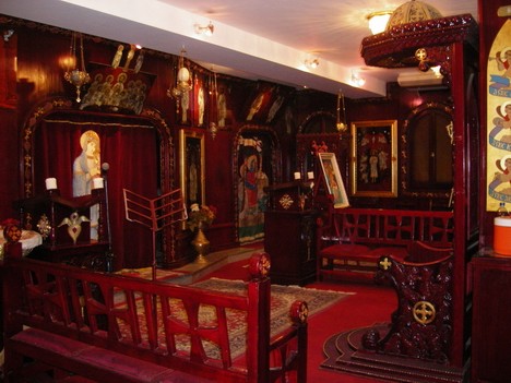 Baznīcas zāle 19950