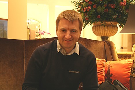 Travelnews.lv direktors Aivars Mackevičs iepazīstas ar viesnīcu un konstatē, ka arī Latvijas klienti šeit nav retums. Sīkāka informācija: www.hotel-ad Travelnews.lv direktors Aivars Mackevičs iepazīstas ar viesnīcu un konstatē, ka arī Latvijas klienti šeit nav retums. Sīkāka informācija: www.hotel-ad 20235