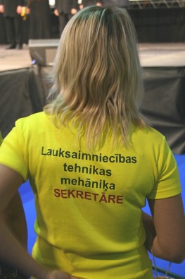 Atliek tikai izvēlēties .... 20811