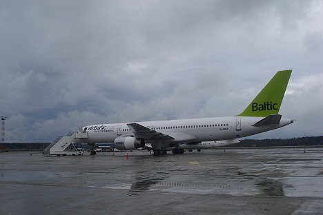 Boeing 757-200 ir pirmais no diviem šāda tipa lidaparātiem, kas šogad papildinās airBaltic floti. Plānots, ka aviokompānija otru lidmašīnu saņems jūni Boeing 757-200 ir pirmais no diviem šāda tipa lidaparātiem, kas šogad papildinās airBaltic floti. Plānots, ka aviokompānija otru lidmašīnu saņems jūni 21576