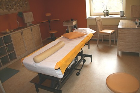 Spa centrs saviem apmeklētājiem piedāvā dažādas ārtsnieciskās procedūras, masāžas, fizioterapijas Spa centrs saviem apmeklētājiem piedāvā dažādas ārtsnieciskās procedūras, masāžas, fizioterapijas 21839
