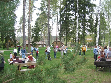 Gulbenes novada ceļojumu maratons notiks līdz pat rudenim (1.11.2008), un pasākuma dalībniekiem būs jāapmeklē 9 objekti Gulbenes novada ceļojumu maratons notiks līdz pat rudenim (1.11.2008), un pasākuma dalībniekiem būs jāapmeklē 9 objekti 22136
