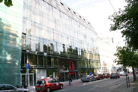 Viesnīca Reval Hotel Elizabete tagad ir pilnībā viesu rīcībā, tā atrodas uz Elizabetes ielas iepretī Vērmaņdārzam Viesnīca Reval Hotel Elizabete tagad ir pilnībā viesu rīcībā, tā atrodas uz Elizabetes ielas iepretī Vērmaņdārzam 22556