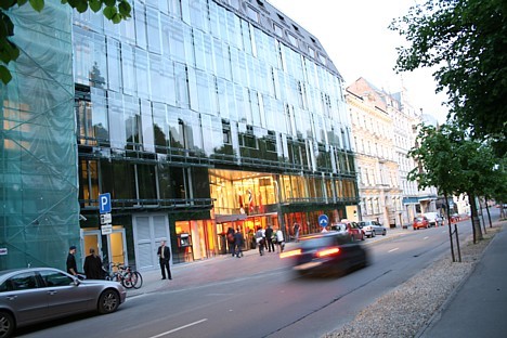 Sīkāka informācija: www.revalhotels.com 22575
