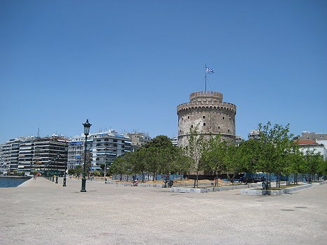 Saloniki ir otrā lielākā Grieķijas pilsēta, Maķedonijas provinces galvaspilsēta, kas dibināta 315. g. pirms mūsu ēras. Pilsētas simbols ir Baltais tor Saloniki ir otrā lielākā Grieķijas pilsēta, Maķedonijas provinces galvaspilsēta, kas dibināta 315. g. pirms mūsu ēras. Pilsētas simbols ir Baltais tor 23472
