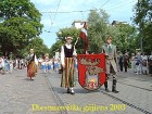 Dziesmu svētku gājiens 2003. gadā