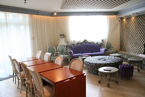 Atpūtas un semināru telpa ar kamīnu 24216