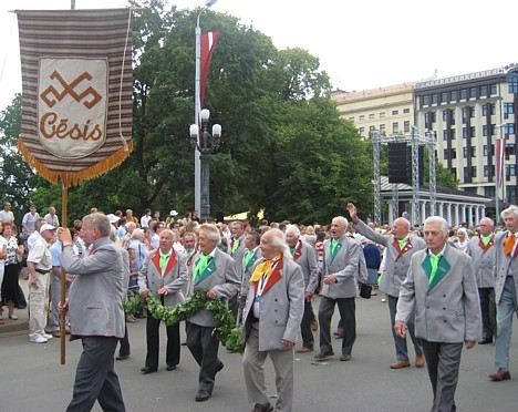 20080707-dziesmu sveetku gaajiens2 256 24547