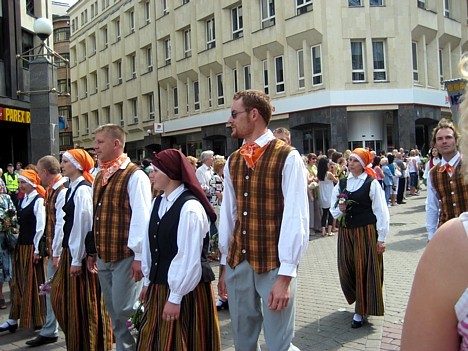 20080707-dziesmu sveetku gaajiens2 1044 24596