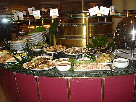 Viesnīcā ir divi restorāni (zviedru galds un a la carte), Snack-bārs, zivju restorāns - Frejgatina, delikatešu kafejnīca Viesnīcā ir divi restorāni (zviedru galds un a la carte), Snack-bārs, zivju restorāns - Frejgatina, delikatešu kafejnīca 25160