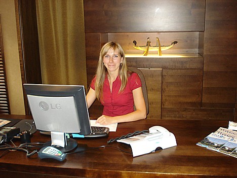 Viesnīcas administratore Laima 25388