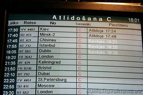 Travelnews.lv varēja klātienē iepazīties ar muitnieku darbu, jo ielidojušās lidmašīnas pasažieru bagāža no Kijevas tika pārbaudīta mūsu klātbūtnē Travelnews.lv varēja klātienē iepazīties ar muitnieku darbu, jo ielidojušās lidmašīnas pasažieru bagāža no Kijevas tika pārbaudīta mūsu klātbūtnē 28759