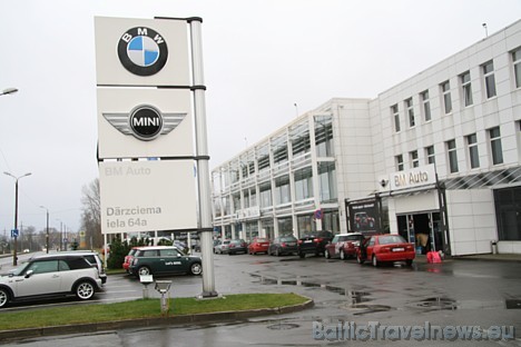 BMW zīmola un luksus automašīnu cienītāji var iepazīties ar pirmajiem BMW 7.sērijas modeļiem, piemēram, BMW salonā BM Auto - www.bmauto.lv BMW zīmola un luksus automašīnu cienītāji var iepazīties ar pirmajiem BMW 7.sērijas modeļiem, piemēram, BMW salonā BM Auto - www.bmauto.lv 28898