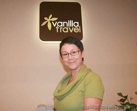 Tūrisma aģentūras Vanilla Travel ceļojumu konsultante Guna Komkova katru apmeklētāju sagaida ar smaidu Tūrisma aģentūras Vanilla Travel ceļojumu konsultante Guna Komkova katru apmeklētāju sagaida ar smaidu 29078