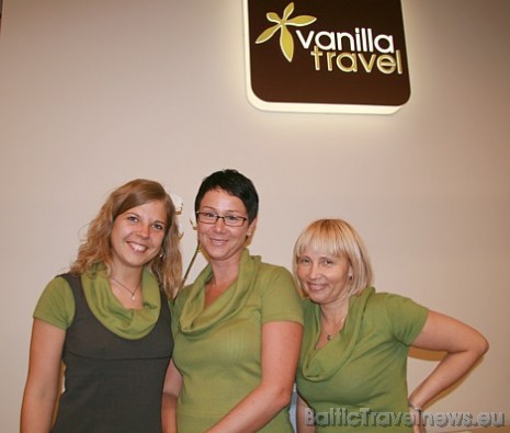Ceļojumu aģentūras Vanilla Travel (Panorama Plaza) komanda - Elīna Lāce-Kalniņa, Guna Komkova un Anda Vītola Ceļojumu aģentūras Vanilla Travel (Panorama Plaza) komanda - Elīna Lāce-Kalniņa, Guna Komkova un Anda Vītola 29090