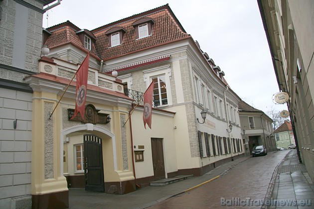 Četru zvaigžņu dizaina viesnīca Shakespeare Boutique Hotel atrodas Lietuvas galvaspilsētā Viļņā, Bernardinu str. 8/8 Četru zvaigžņu dizaina viesnīca Shakespeare Boutique Hotel atrodas Lietuvas galvaspilsētā Viļņā, Bernardinu str. 8/8 31343