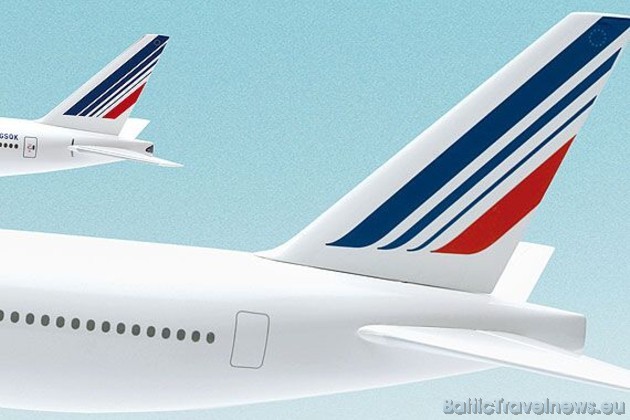 Air France lidmašīnas astes apzīmējums - tālumā vecais un tuvāk ir jaunais. Sīkāka informācija: www.airfrance.com Air France lidmašīnas astes apzīmējums - tālumā vecais un tuvāk ir jaunais. Sīkāka informācija: www.airfrance.com 31408