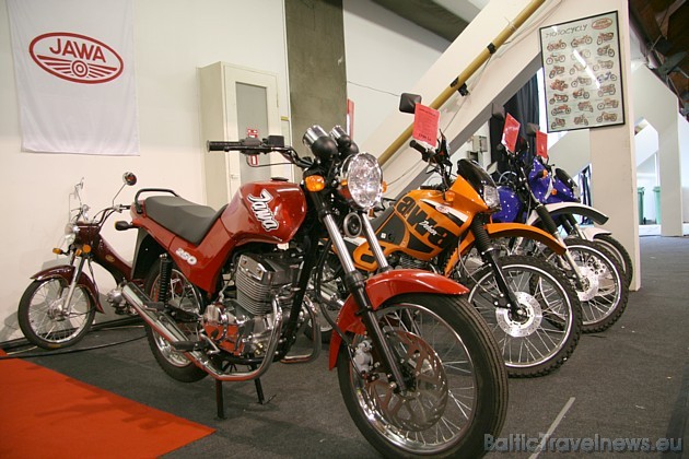 Daudzi motociklisti savas gaitas ir uzsākuši ar leģendāros čehu motociklu Jawa, bet sīkāka informācija: Sīkāka informācija: www.jawa.lv Daudzi motociklisti savas gaitas ir uzsākuši ar leģendāros čehu motociklu Jawa, bet sīkāka informācija: Sīkāka informācija: www.jawa.lv 31756