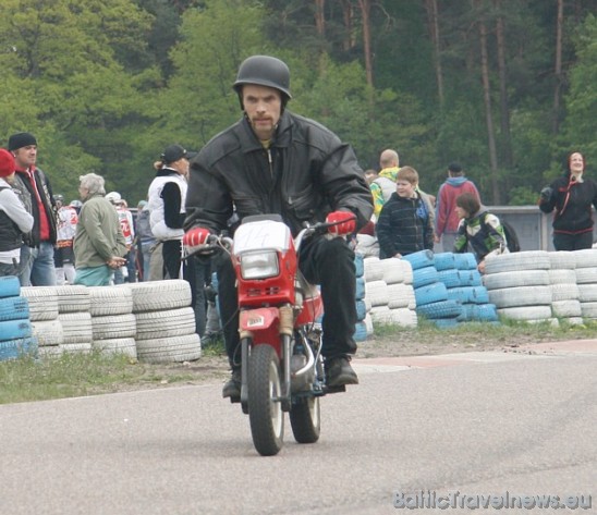 36.Starptautiskā motokrosa „Vaidavas kauss” mopēdu klases pirmais posms norisinājās bez īpašiem starpgadījumiem 36.Starptautiskā motokrosa „Vaidavas kauss” mopēdu klases pirmais posms norisinājās bez īpašiem starpgadījumiem 33281