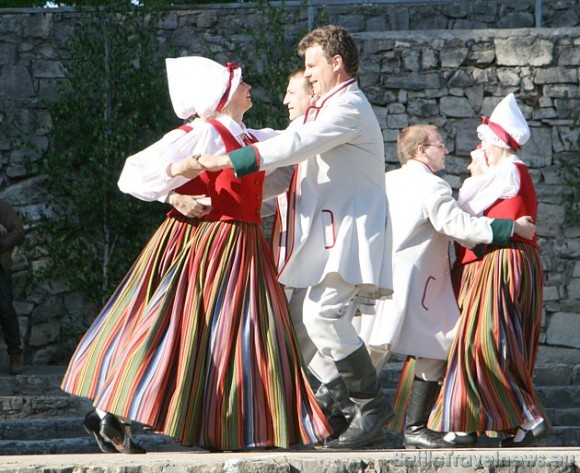 Dzīvespriecīgs solis 33549