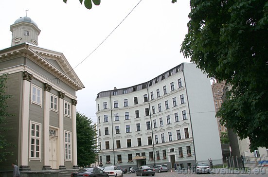 Rīgas triju zvaigžņu viesnīca Hanza Hotel atrodas Elijas ielā 7 jeb blakus Rīgas Jēzus luterāņu baznīcai, bet internetā: www.hanzahotel.lv Rīgas triju zvaigžņu viesnīca Hanza Hotel atrodas Elijas ielā 7 jeb blakus Rīgas Jēzus luterāņu baznīcai, bet internetā: www.hanzahotel.lv 35031