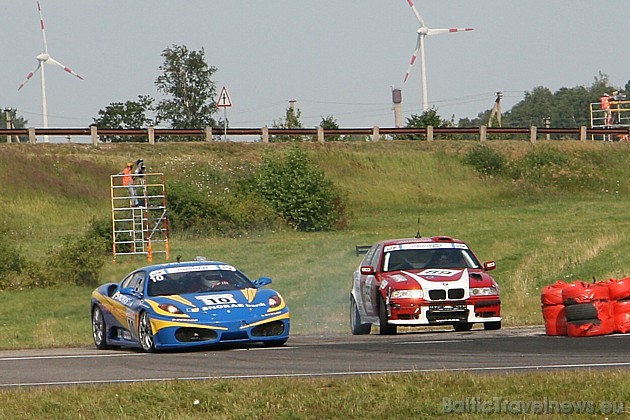 Labākais apļa laiks pieder pirmās vietas automašīnai Ferrari F430 Challenge ar 1:22.955 35348