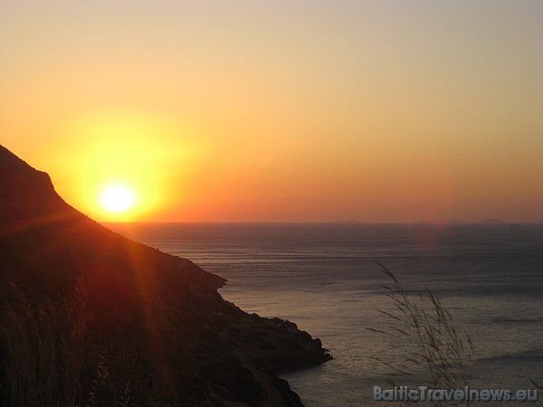 Saulriets virs Eloundas. Vairāk informācijas par Eloundu- www.travel-to-crete.com Liels PALDIES par bildēm ceļotājai Vinetai Rencei Saulriets virs Eloundas. Vairāk informācijas par Eloundu- www.travel-to-crete.com Liels PALDIES par bildēm ceļotājai Vinetai Rencei 35922
