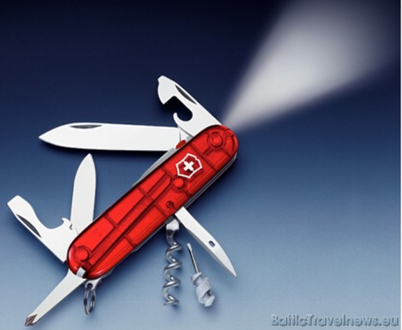 Šveices nazis ar luktura funkciju. Foto: Victorinox.ch 36065