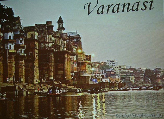 Varanasi – pilsēta svētās upes Gangas krastos, ko dibinājis Visuma pavēlnieks Šiva. Nesteidzīgais dzīves ritms vienā no vissenāk apdzīvotajām pilsētām Varanasi – pilsēta svētās upes Gangas krastos, ko dibinājis Visuma pavēlnieks Šiva. Nesteidzīgais dzīves ritms vienā no vissenāk apdzīvotajām pilsētām 37238