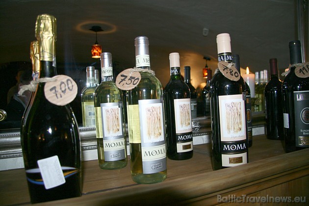 Viesi var izvēlēties - Trebbiano, Moma, Malise, Colle del Re, Pignoletto, Refolo, Sangiovese, Ca' Grande, Laurento, Yemula, Liano, Polvere di Stelle v Viesi var izvēlēties - Trebbiano, Moma, Malise, Colle del Re, Pignoletto, Refolo, Sangiovese, Ca' Grande, Laurento, Yemula, Liano, Polvere di Stelle v 37479