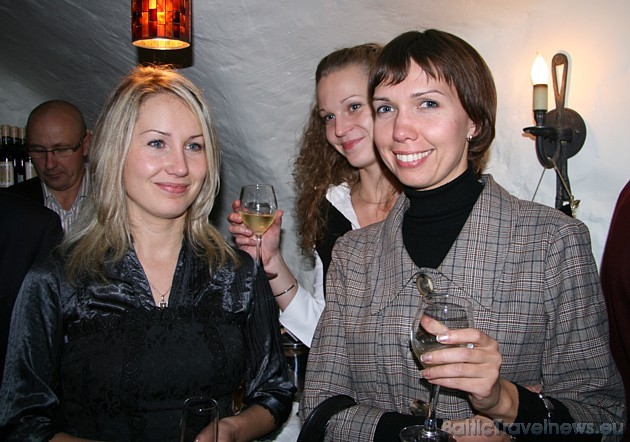 Latvijā vīna baudīšanas kultūra ar katru gadu pieaug, jo patērētājiem ir pieejams arvien lielāls vīna izvēles klāsts Latvijā vīna baudīšanas kultūra ar katru gadu pieaug, jo patērētājiem ir pieejams arvien lielāls vīna izvēles klāsts 37482