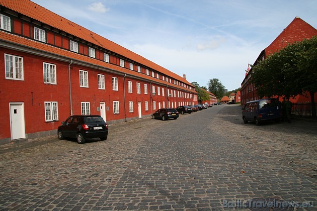 Kastell vecākas būvēkas ir datējamas ar 1625.gadu 37617