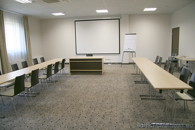 Hotel Segevold konferenču un apspriežu zāles aprīkotas ar flip - chart tāfeli, video projektoru, audio sistēmu un bezvadu (WIFI) internetu Hotel Segevold konferenču un apspriežu zāles aprīkotas ar flip - chart tāfeli, video projektoru, audio sistēmu un bezvadu (WIFI) internetu 38037