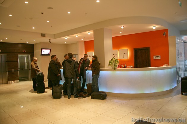 Viesnīcas Albert Hotel viesu vidū ir liels biznesa cilvēku īpatsvars, tāpēc viesnīcas piedāvājumi ir praktiski un precīzi Viesnīcas Albert Hotel viesu vidū ir liels biznesa cilvēku īpatsvars, tāpēc viesnīcas piedāvājumi ir praktiski un precīzi 38343